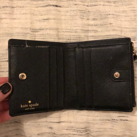 Kate spade small polka dot wallet - Picture 4 of 5